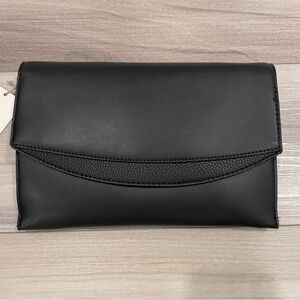 NWT A NEW DAY Clutch Purse with Hidden Wristlet Strap - Black Faux Leather